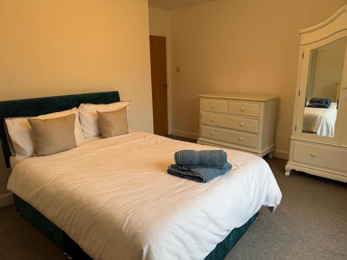 Cosy Seaside Retreat Near Blackpool Cleveleys